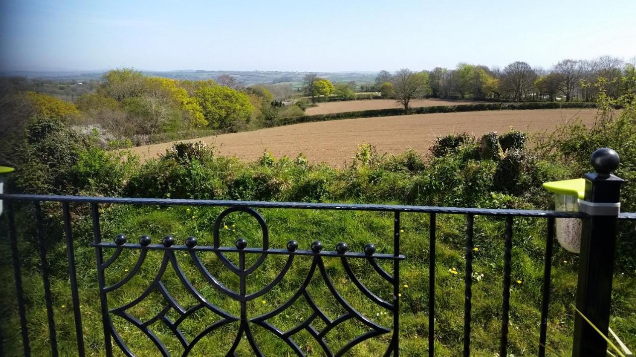 Beautiful 3-Bed Cottage In Cornwall Callington Exterior foto